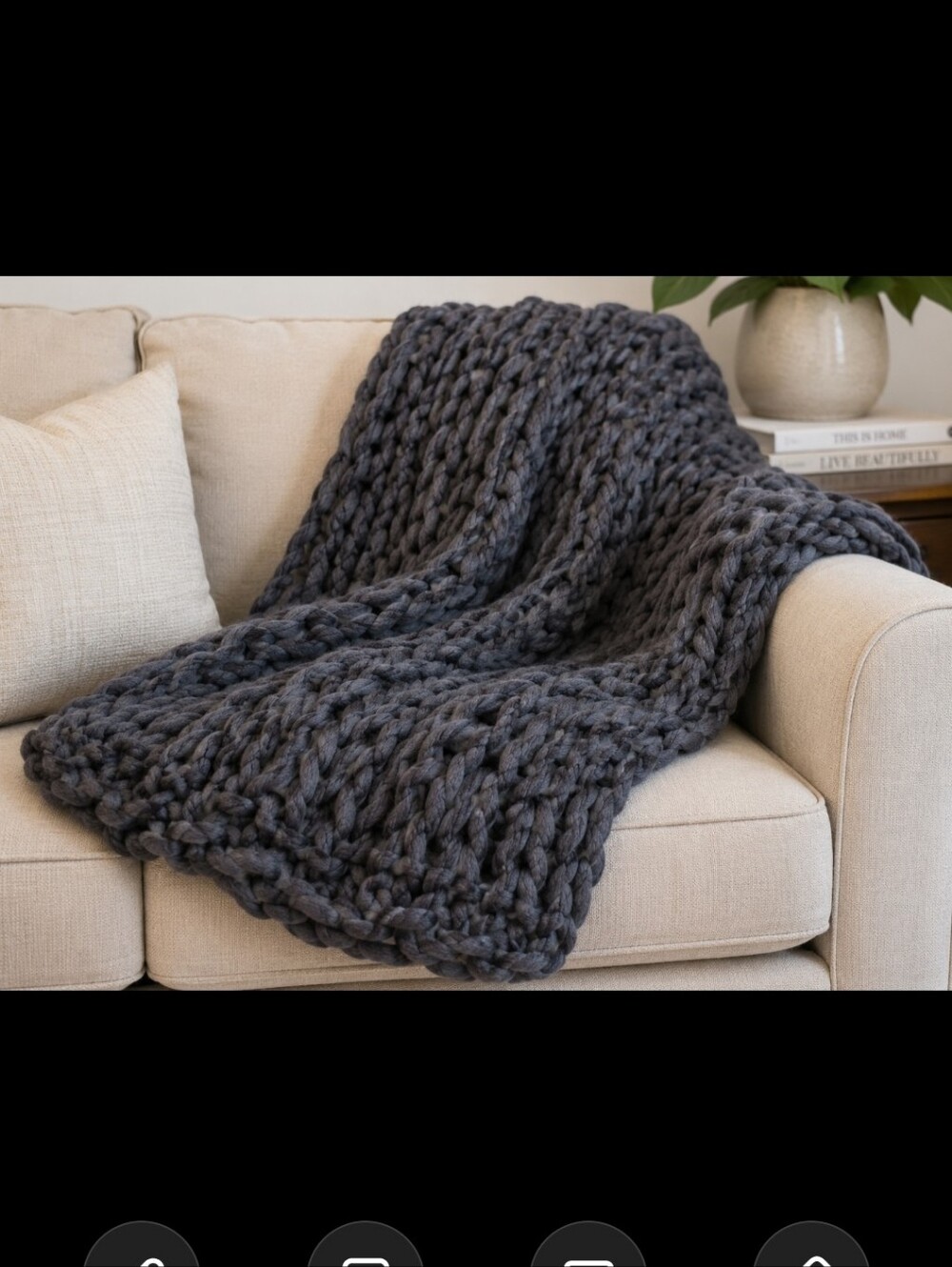 Oake Crochet Blanket